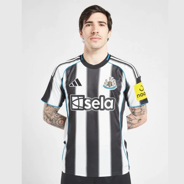 Camisa Newcastle United 25/26 Home Torcedor